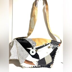Opulent containers vintage Patchwork Shoulder Bag - Black, White, Tan